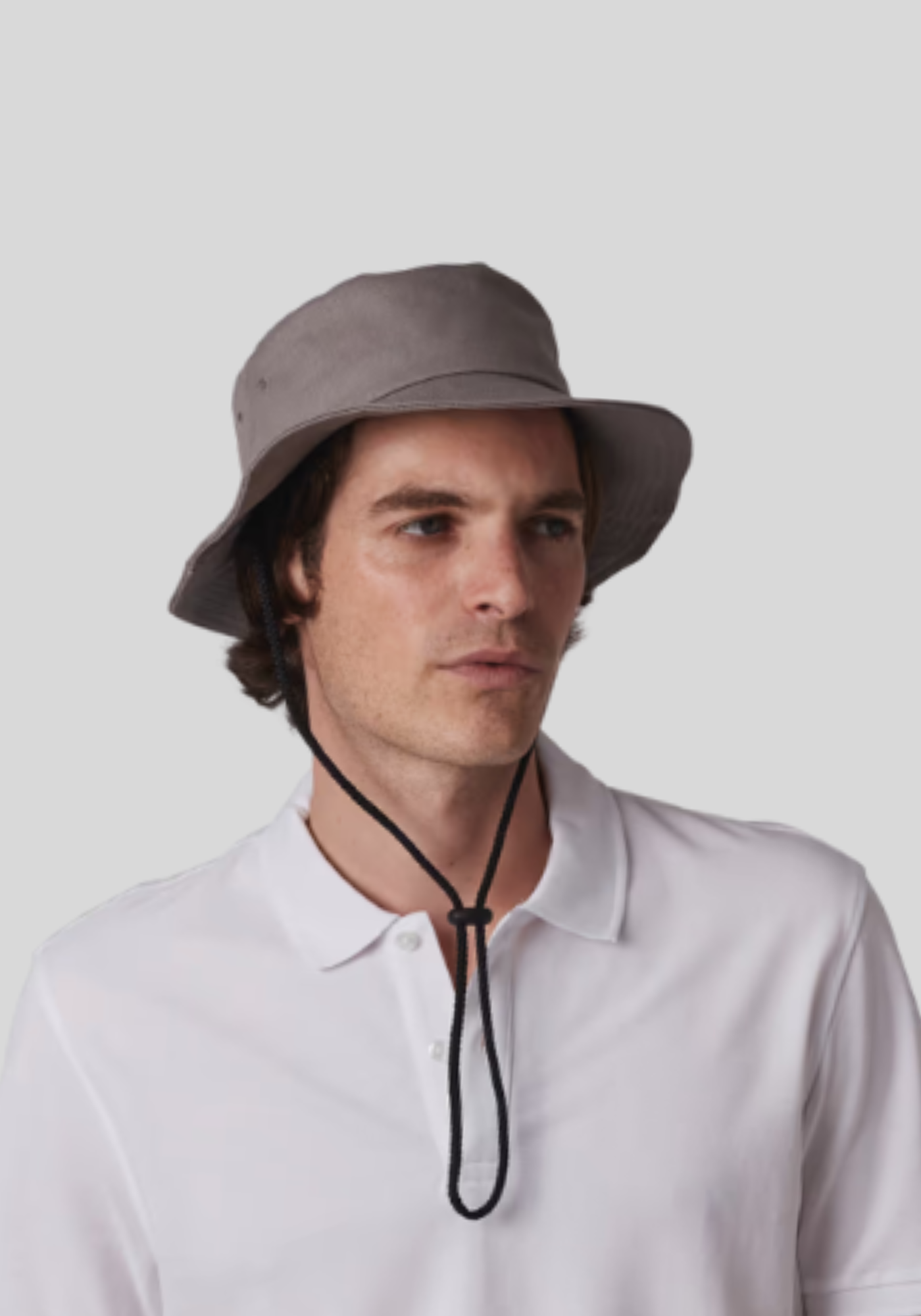 Bob in de stijl van een bucket hat